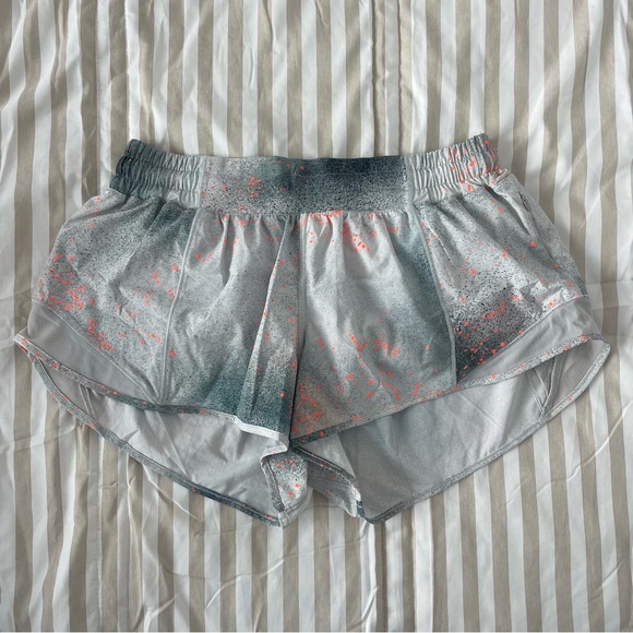 lululemon athletica Pants - lululemon sea wheeze hotty hot shorts